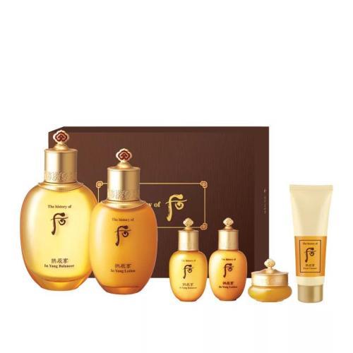 让肌肤光滑晶莹剔透用什么精华液,女生必备精华液紧致抗皱