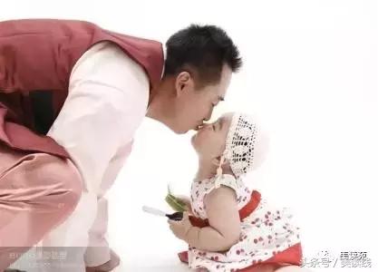 刘杰作品《亲亲我的宝贝》