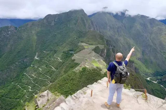 这才是旅行的样子，从亚洲至南美洲，他比我们多了点勇气和决心