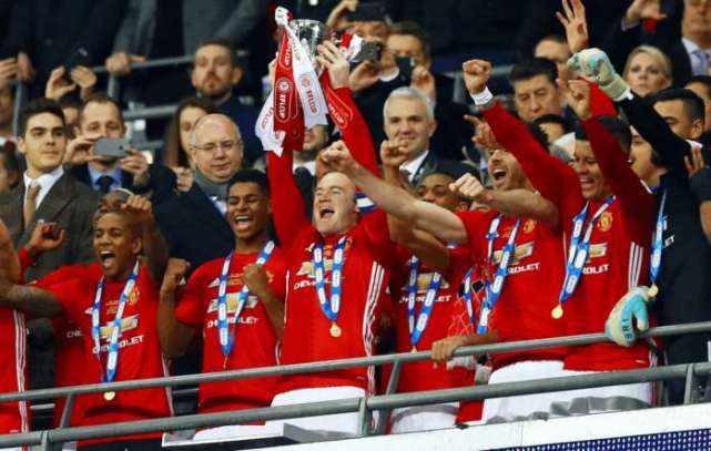 日本球员闪耀欧洲,温布利球场孙兴慜