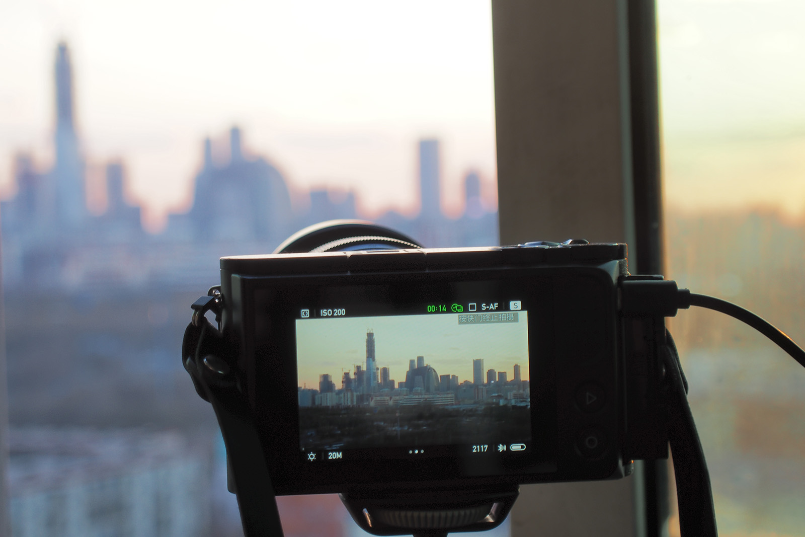 M4/3微单系统中，最适合摄影旅行的三款便携相机