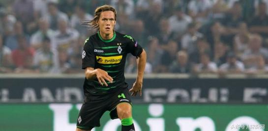 足坛一周照妖镜：抢七大战？土豪德比好热闹！