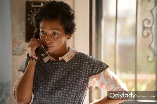 14岁退学又怎样？石头姐终获奥斯卡影后：幸运=人美还努力！