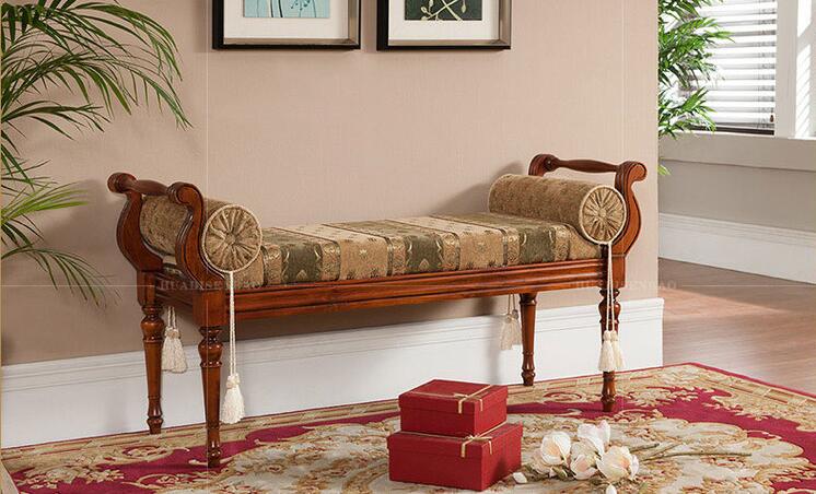 床和床尾凳色彩搭配高级感,卧室床带床尾凳时尚