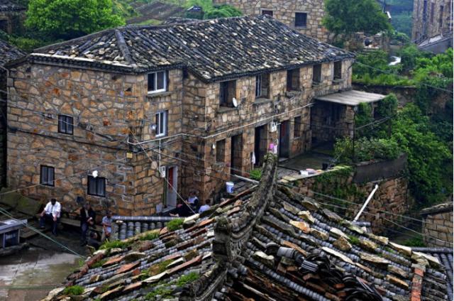 巴黎圣母院屹立在巴黎市中心,巴黎圣母院在巴黎哪里