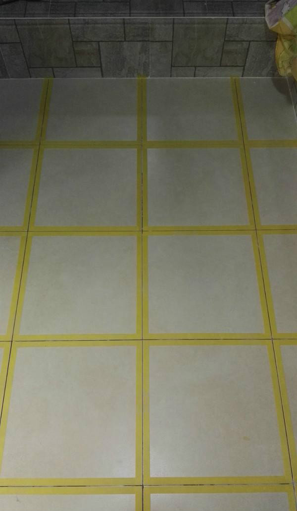 瓷砖缝隙填缝的妙招,墙壁瓷砖缝用什么补缝