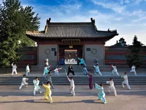 众里寻她千百度视频,众里寻她千百度作品