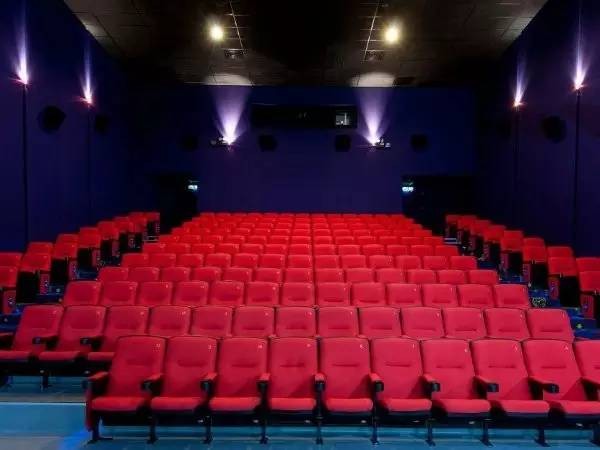 出国省钱旅游攻略,出国旅游美食必买清单