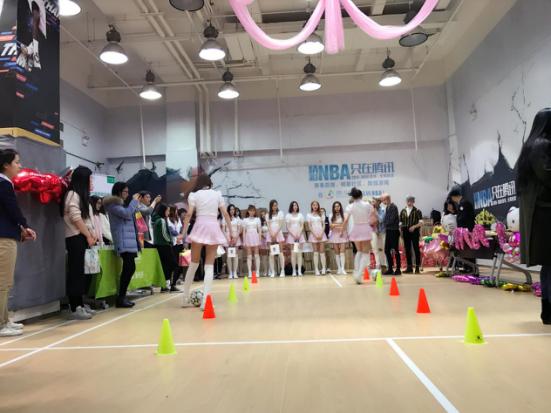 梦幻足球美少女组合,梦幻足球美少女