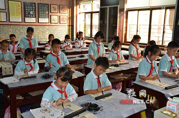 这本长沙儿童通讯录，家长们人手一份，赶紧收藏！