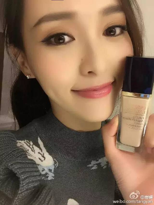 唐嫣早期的写真是真的假的,唐嫣用了什么化妆品