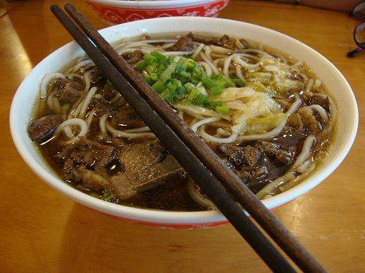 10元自助面馆挣钱吗,自助快餐15元能挣钱吗