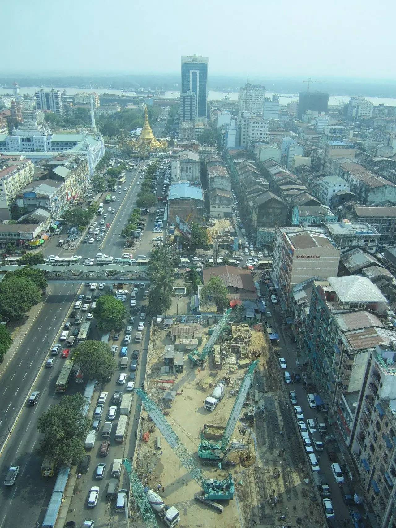 “天堂”仰光，我和两个日本男孩之间的“小秘密”