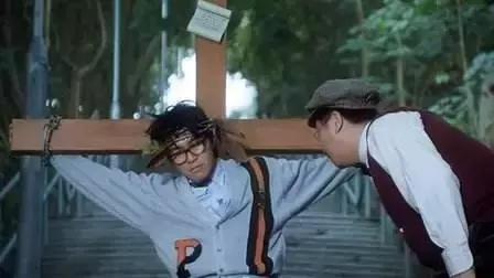 “拿西”，不是叫人“拿东西”!是骂人！