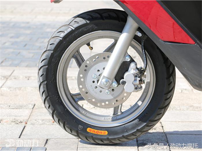 你没看错，5500元就能买一辆125毫升排气量的踏板车