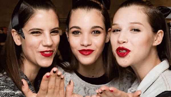 20多岁女生用什么护肤品,20多岁的女生用什么护肤品比较好