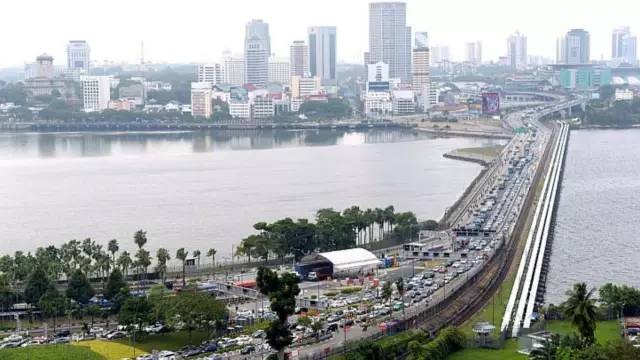 出国省钱旅游攻略,出国旅游美食必买清单