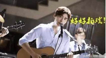 赵丽颖何炅李易峰关晓彤,2019年李易峰吴昕的新闻