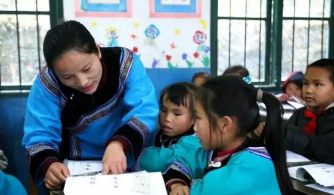 地方特岗教师与国家特岗教师区别,特岗教师与普通教师有什么区别