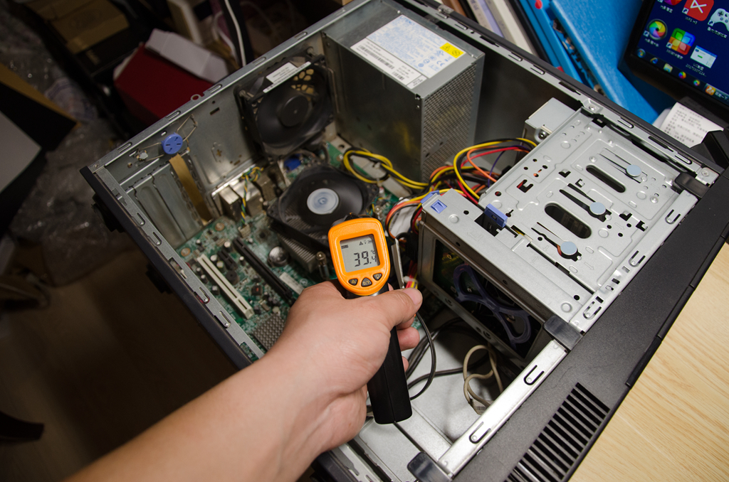 如何自己动手换cpu散热器,自己怎么换cpu散热器