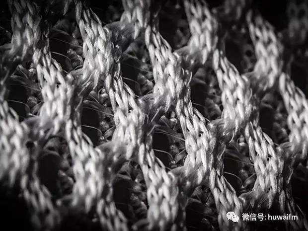 其实，你买了一双假袜子鞋小编告诉你什么是真正的“纯袜子鞋”