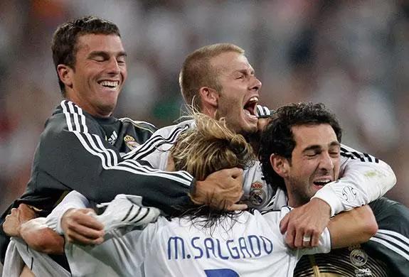 贝克汉姆经典进球实况足球,贝克汉姆足球帅气视频