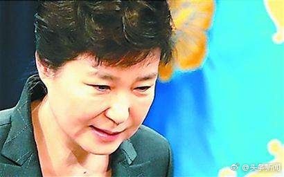 广场舞大妈跳舞把音响给砸了,大妈跳广场舞扰民音响被秀砸