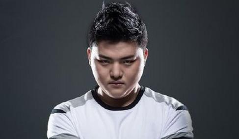 lol新版本adcez,lol无脑上分英雄ez