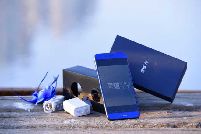 光荣v9开箱全网通高配版,光荣v9和光荣9游戏测评