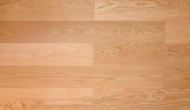 多层实木地板和三层实木地板,三层实木和实木地板哪个好点