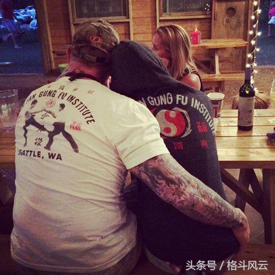 wwe拉娜个人简介,wwe拉娜与卢瑟夫求婚完整视频