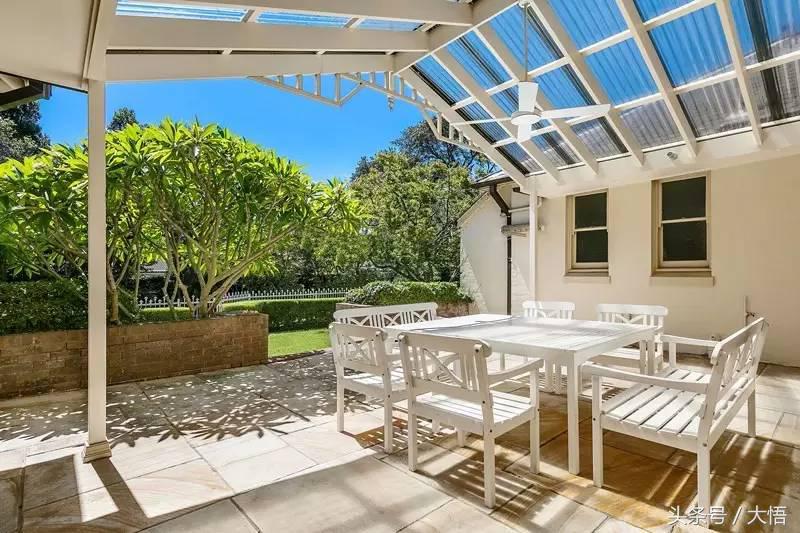 悉尼豪宅拍卖 (悉尼拍卖房子多少钱)