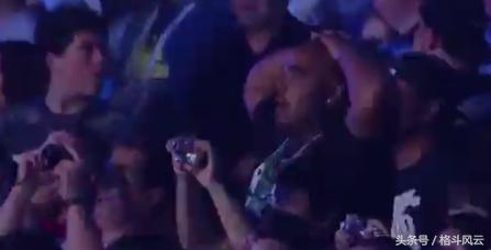 wwe摔角送葬者终结技,wwe十大催泪名场面