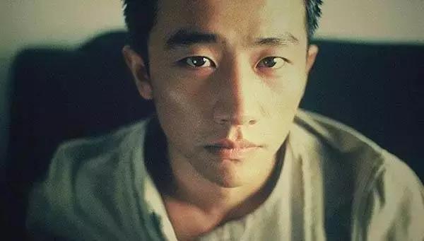 黄轩关心文咏珊,黄轩burberry