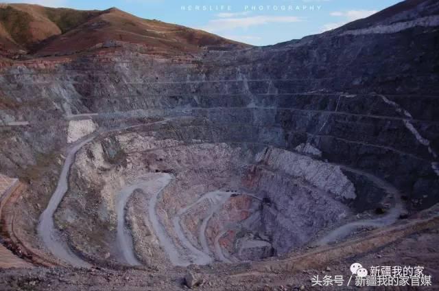 全国各省：我出上联！*疆新**丫头：我对下联！太有才了！