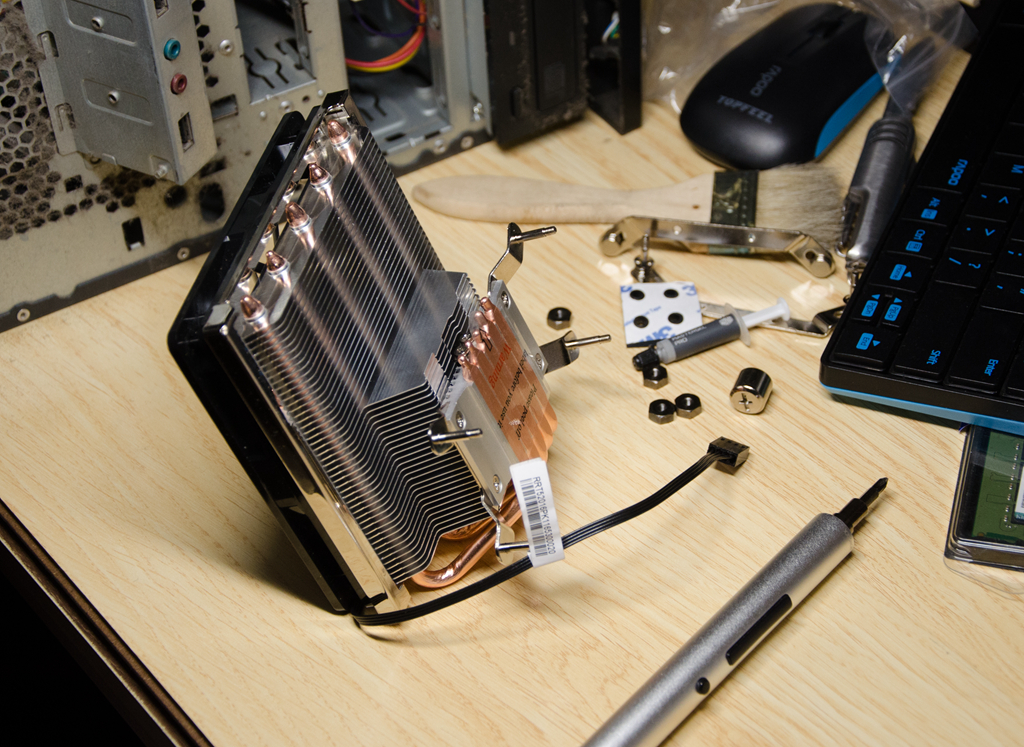 如何自己动手换cpu散热器,自己怎么换cpu散热器