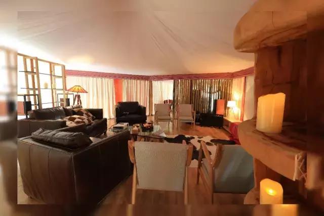 鑹绌轰腑瑙傛櫙,鑹澶╃┖涔嬪瀹㈡爤