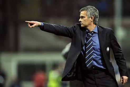 伊布和穆里尼奥谁厉害,伊布穆里尼奥纪录片狂人