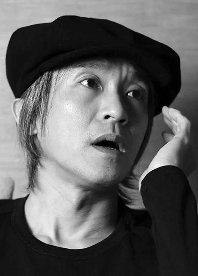 十年龙套一朝成名,星爷从跑龙套到主角是经历了什么