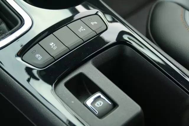 全新科鲁兹高速试驾,全新科鲁兹高速测试