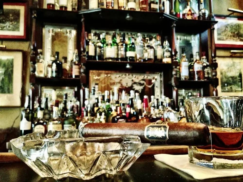 魔都顶级雪茄俱乐部,洛杉矶奥特莱斯雪茄店