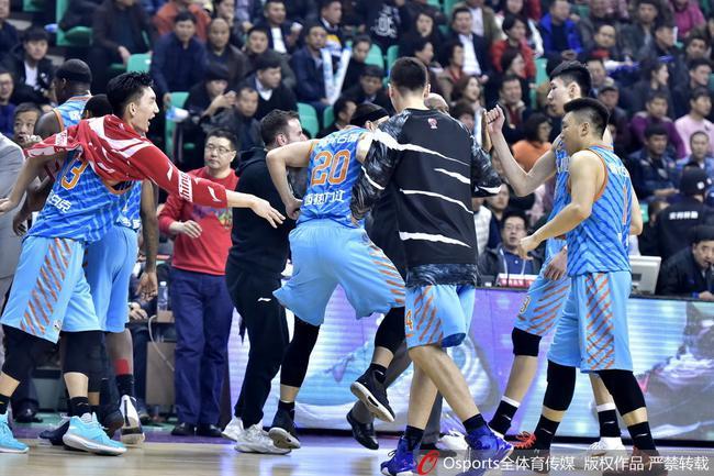 尚帝：没有“网红”总经理，*疆新**队终于成功了