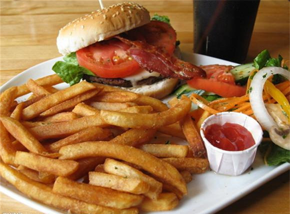 你好！那个叫“洋芋”的马铃著同志！