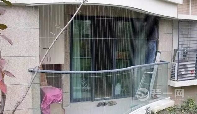 高楼层做窗花好还是隐形防盗网好,要不要做隐形防盗网和封阳台