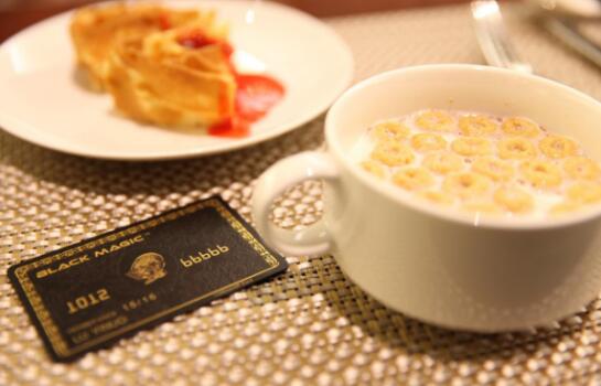 环球黑卡怎么用呢,环球黑卡有什么用为什么还要199