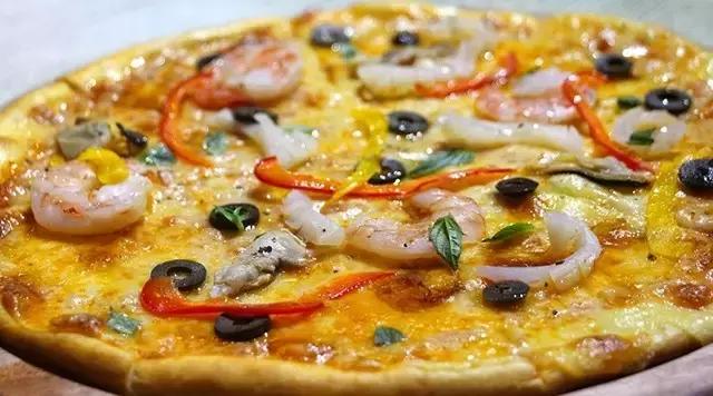 30选1，全广州最抵食的好吃披萨找到了！团长用生命亲测！