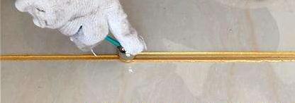 自己动手怎么做瓷砖美缝,瓷砖做美缝的最简单的方法