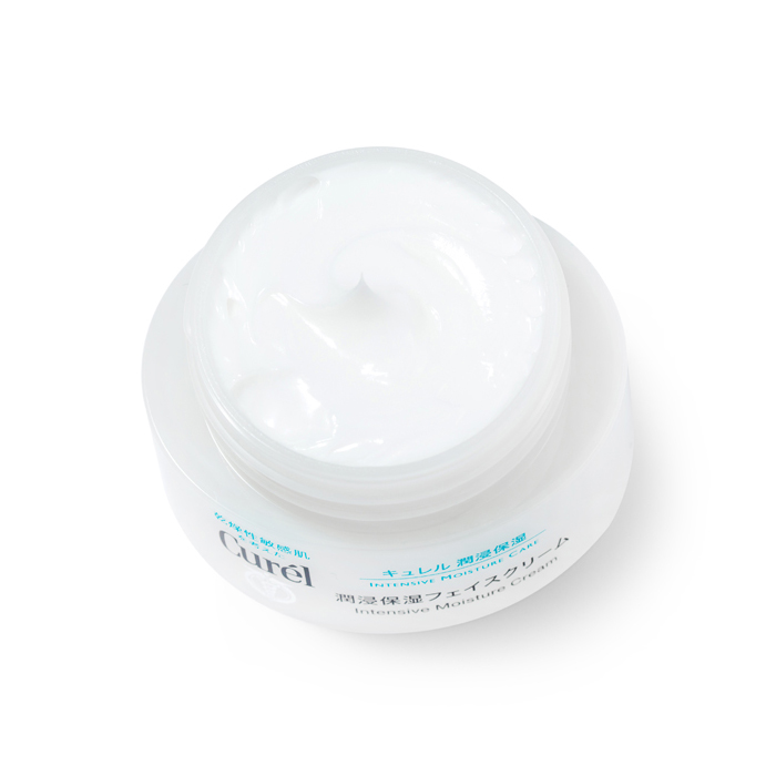 过敏受损肌肤如何保湿修复,换季就过敏保护好肌肤怎样都不怕