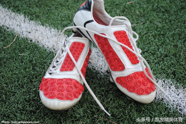 品牌球靴,顶级球鞋