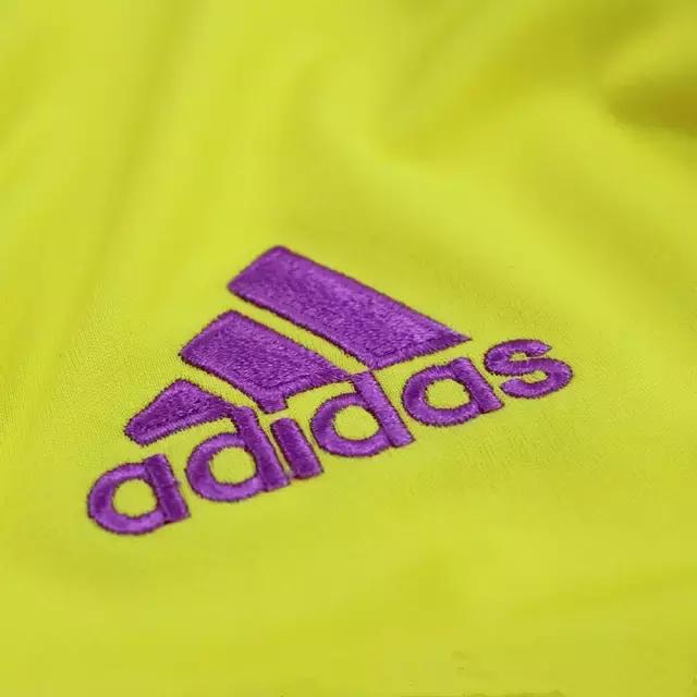 又见走心！卡迪斯的国际妇女节特别版球衣！